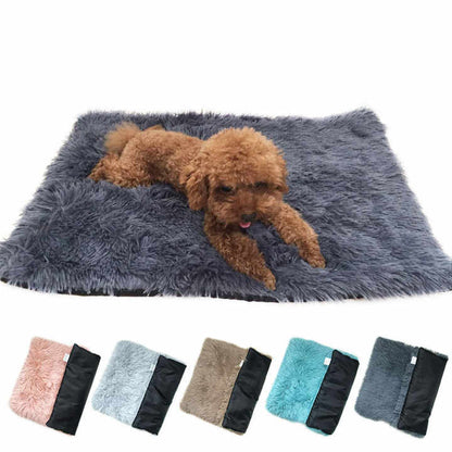 Light Grey Plush Pet Mat for Dogs and Cats - 50x70cm, Anti-Slip, Warm and Cozy for Autumn and Winter